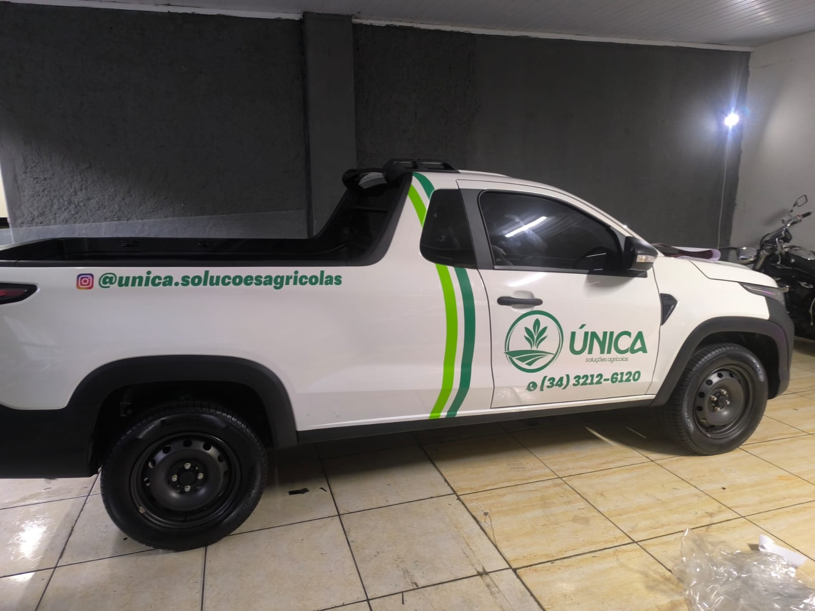 Plotagem de veículos 04